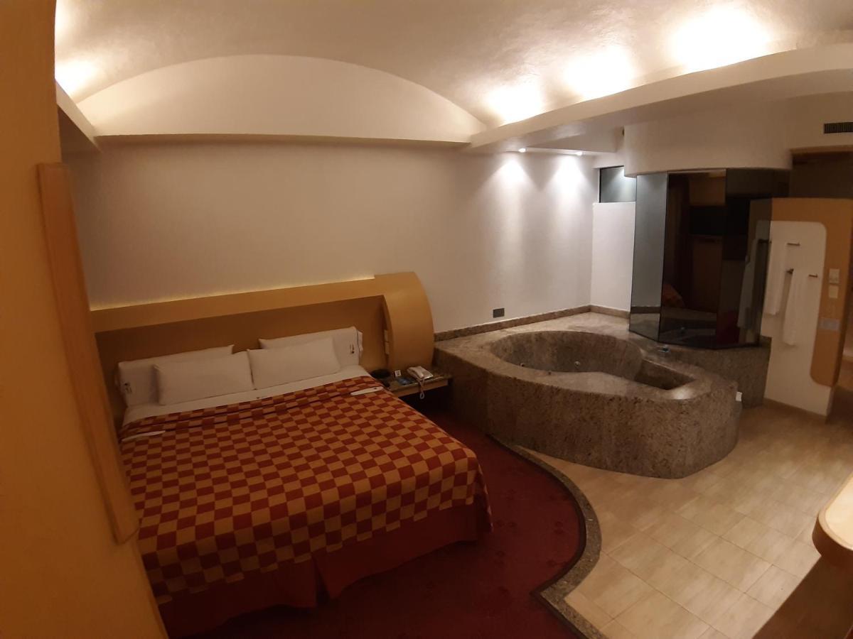 Auto Hotel Legaria Mexico City Exteriör bild
